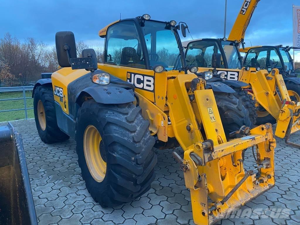 JCB 541-70 Agri Plus Телескопические погрузчики