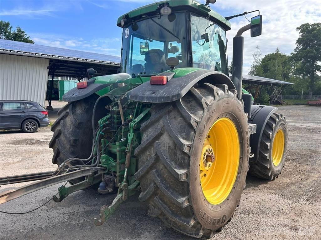 John Deere 7820 Трактора