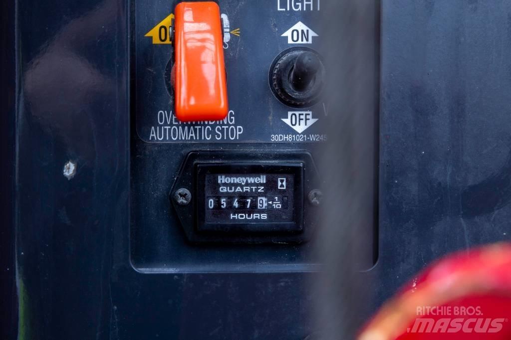 Unic URW-245 Мини-краны