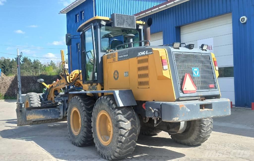 XCMG GR215A Грейдеры