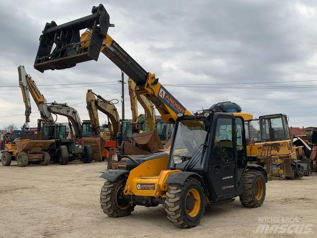 JCB 525-60 HI VIZ Сельскохозяйственные телескопические погрузчики