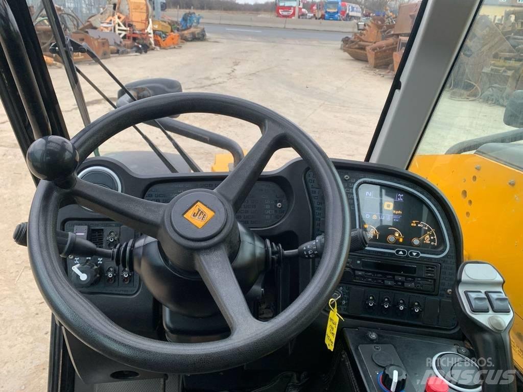 JCB 525-60 HI VIZ Сельскохозяйственные телескопические погрузчики