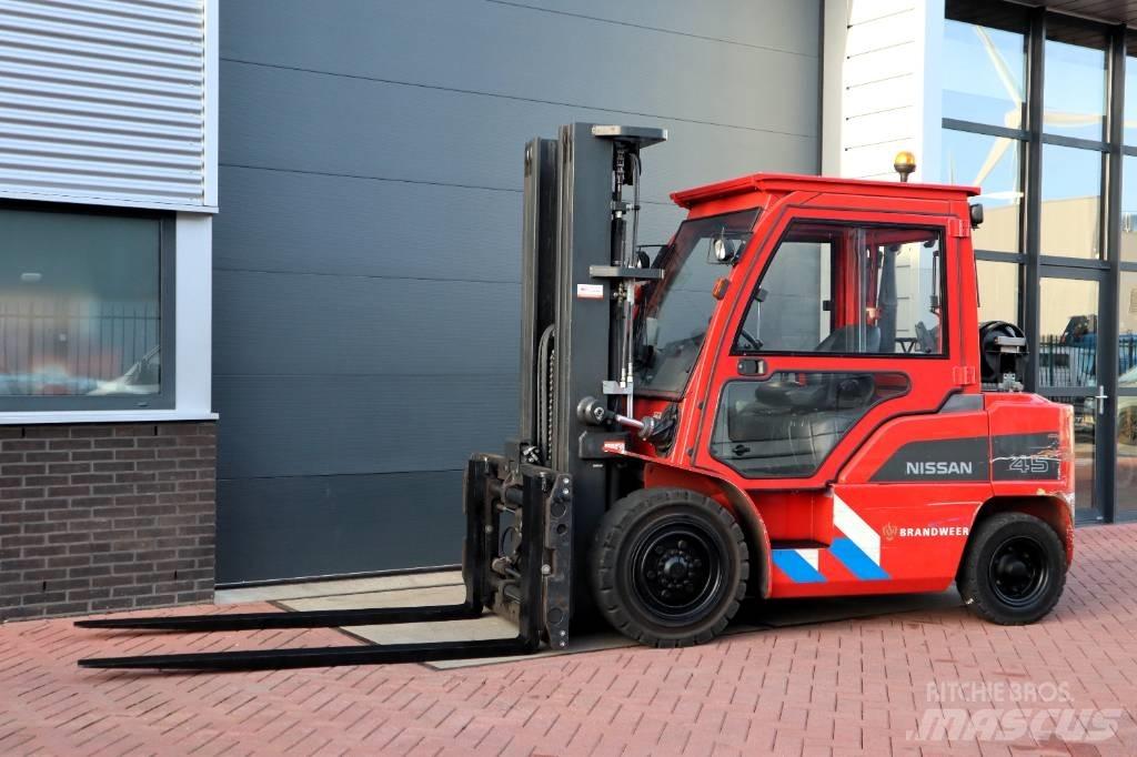 Nissan J1F4A45LY Газовые погрузчики