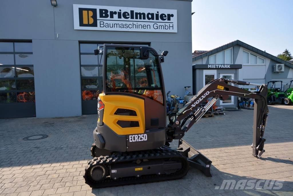 Volvo ECR 25 D Мини-экскаваторы