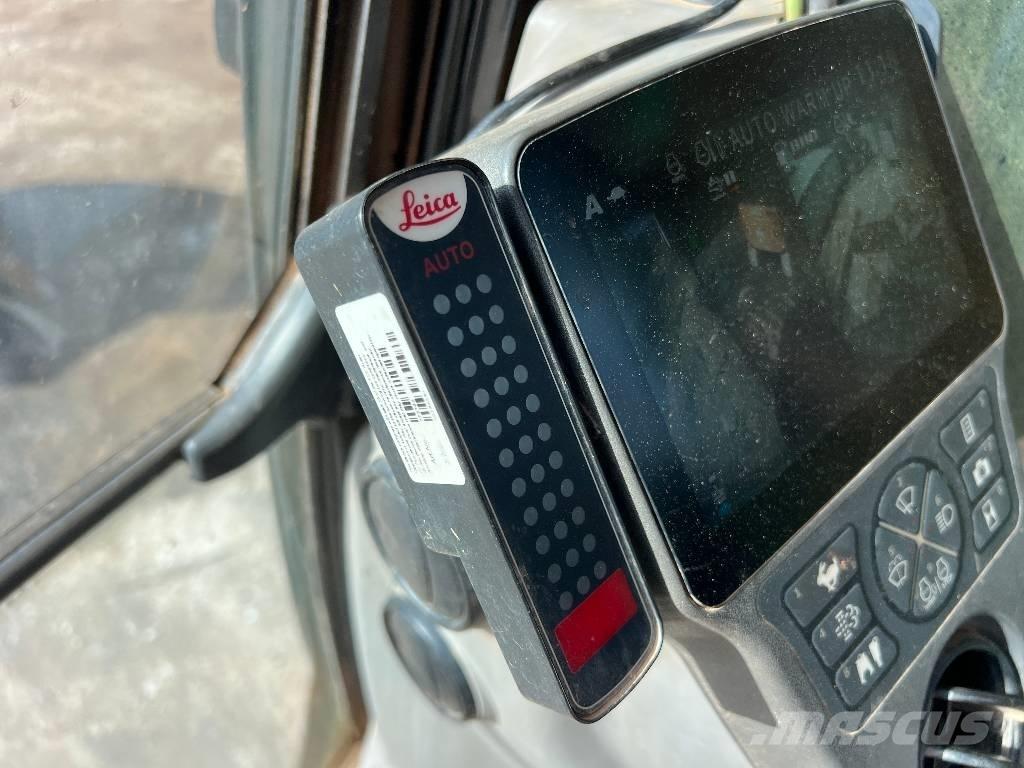 CASE CX 250 D Гусеничные экскаваторы