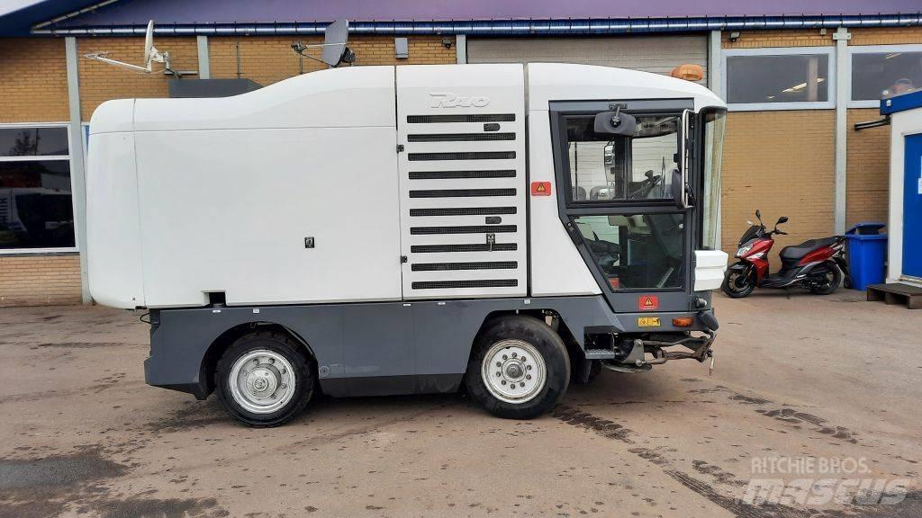 Ravo 530ST Вакуумные уборочные машины
