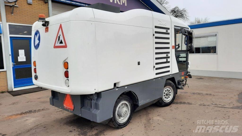 Ravo 530ST Вакуумные уборочные машины