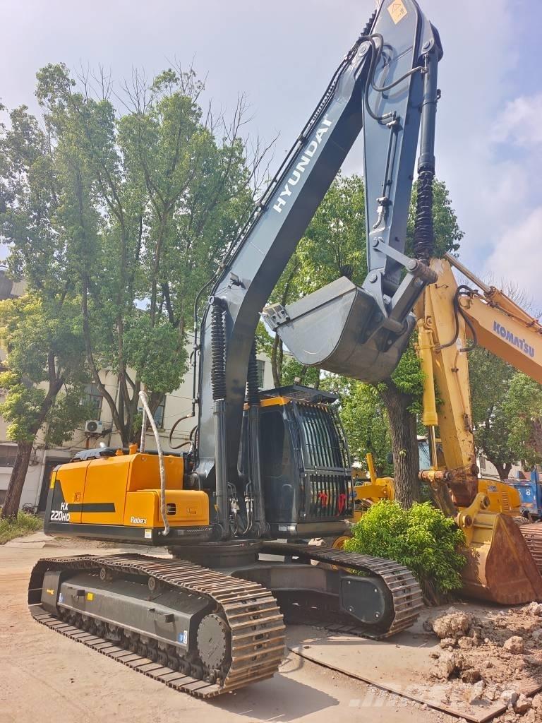 Hyundai HX 220 HD Гусеничные экскаваторы