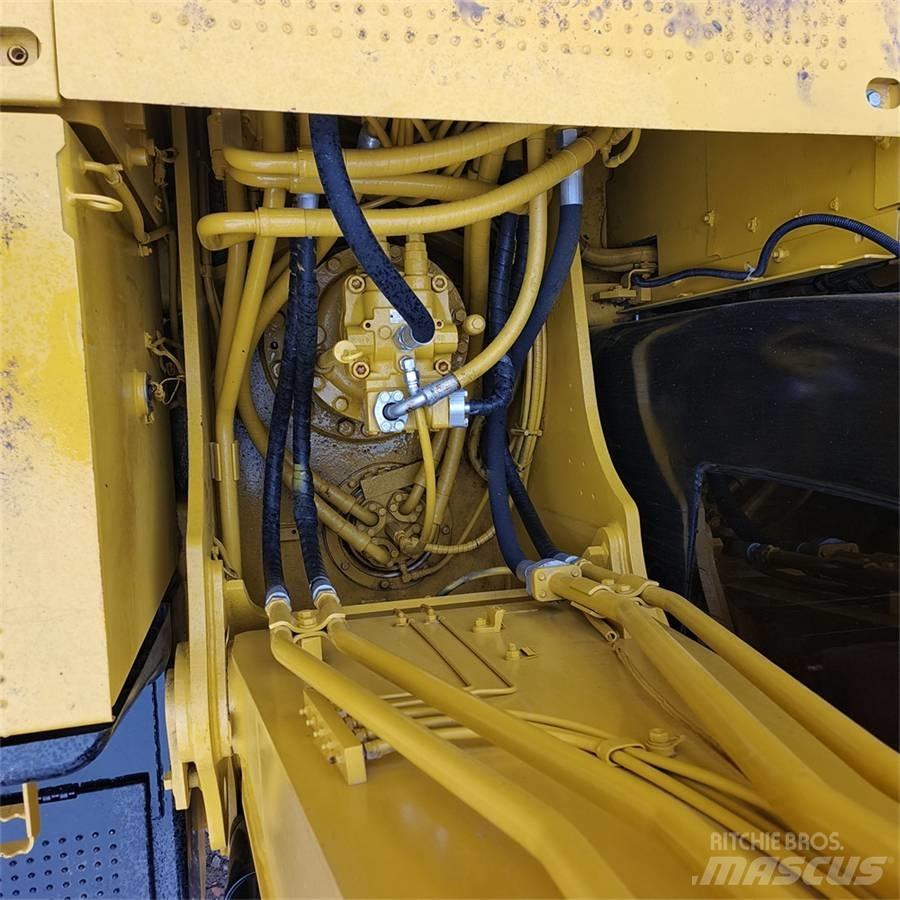 CAT 320 D Гусеничные экскаваторы