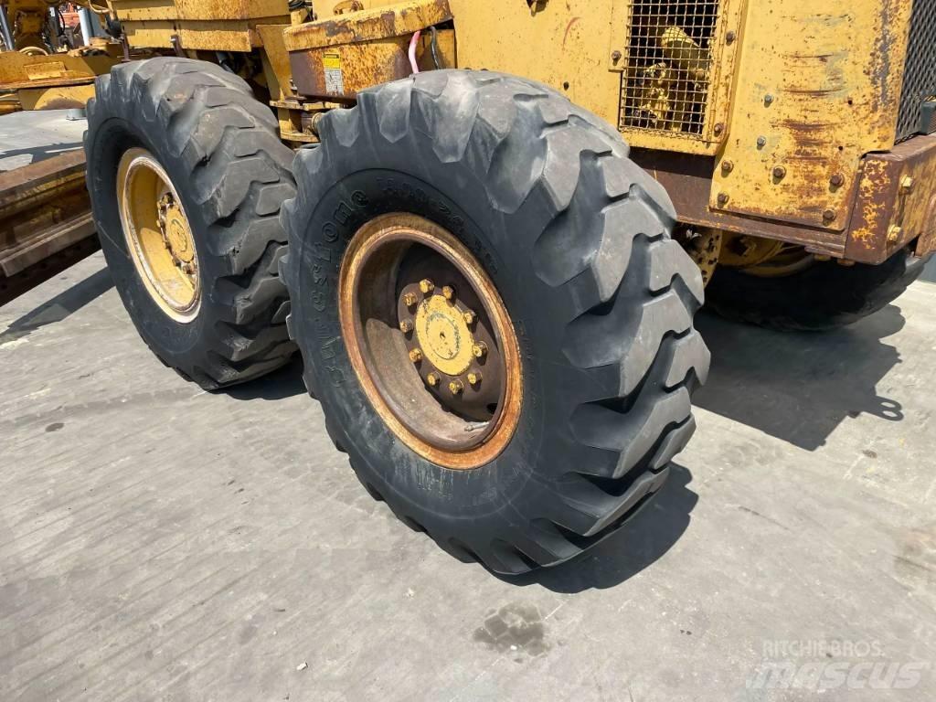 CAT 140G Грейдеры