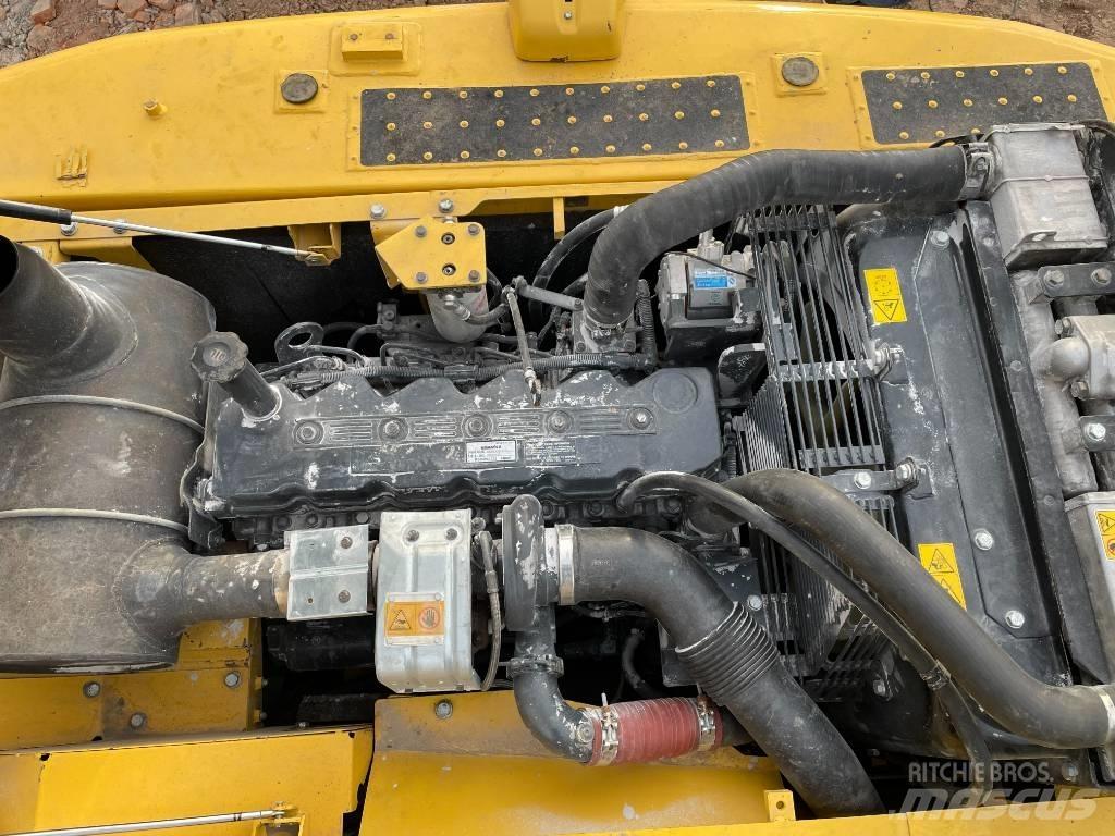 Komatsu 200-8 Гусеничные экскаваторы