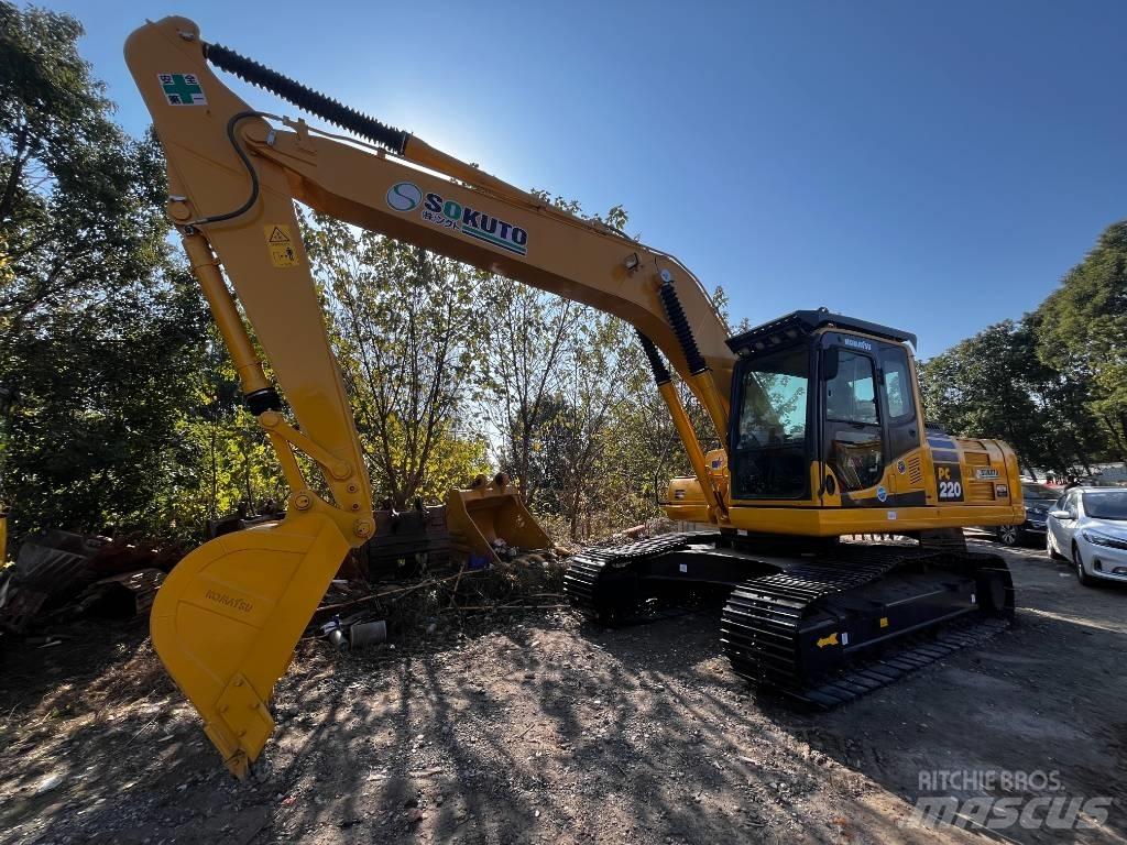 Komatsu PC 220-8 Гусеничные экскаваторы