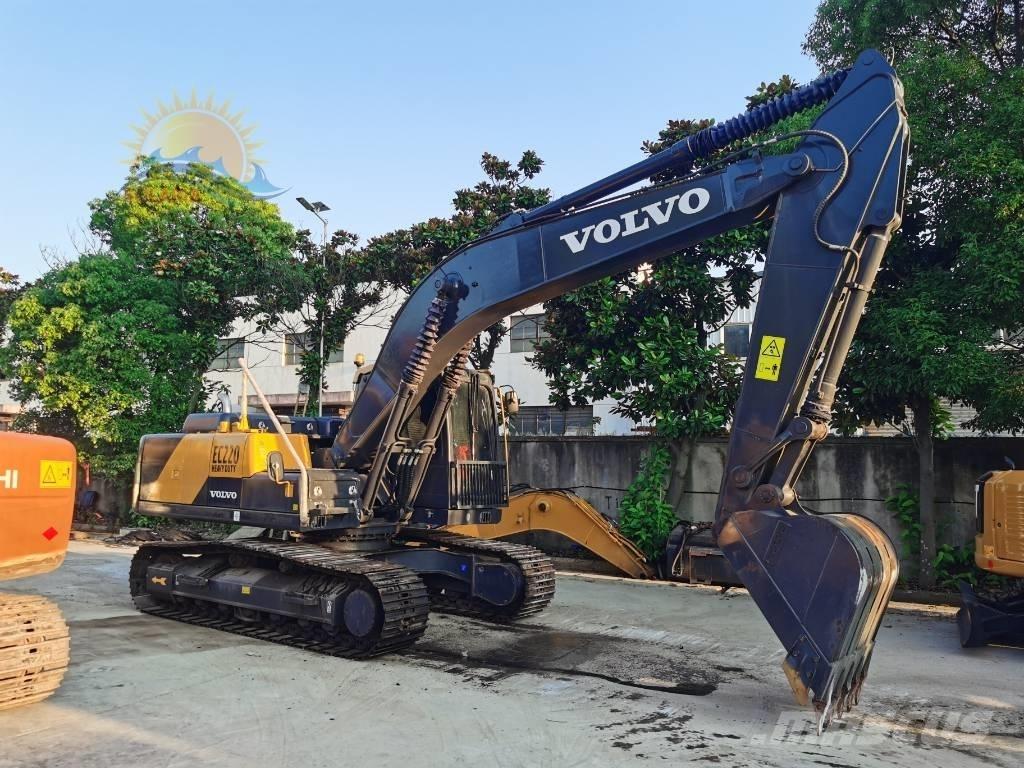 Volvo EC 220 DL Гусеничные экскаваторы