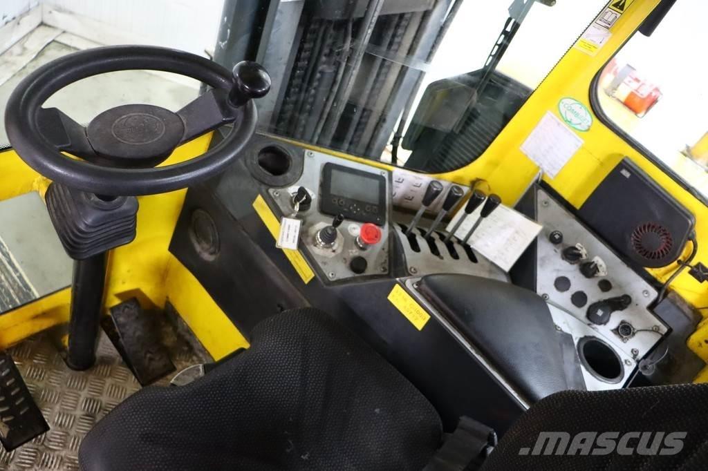 Combilift C4000 Ричтраки
