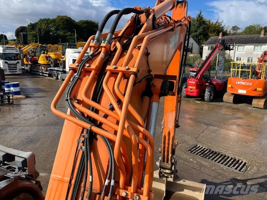 Doosan DX140 LCR-3 Гусеничные экскаваторы