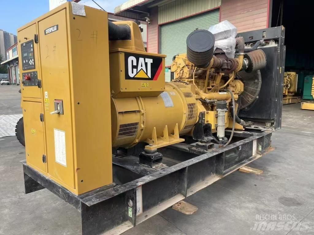 CAT 660kva Дизельные генераторы