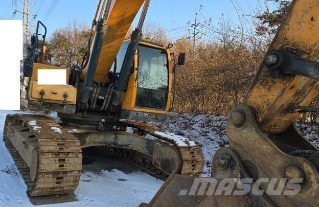 Hyundai Robex 300 LC Гусеничные экскаваторы
