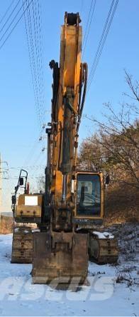 Hyundai Robex 300 LC Гусеничные экскаваторы