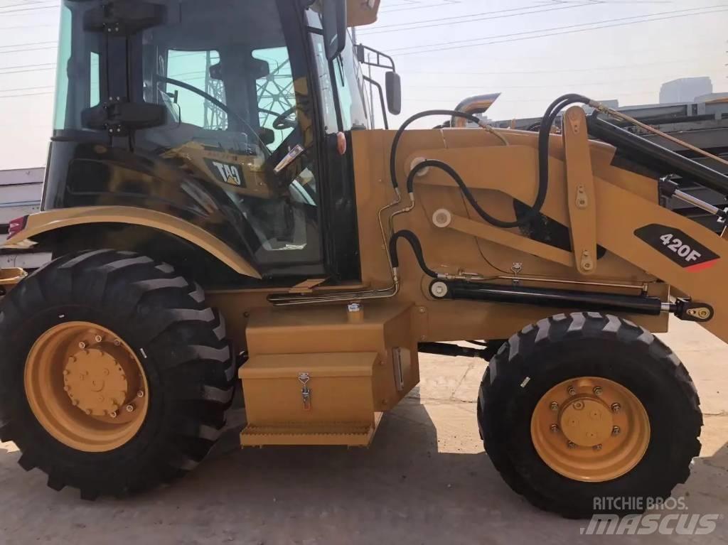 CAT 420 F Экскаваторы-погрузчики