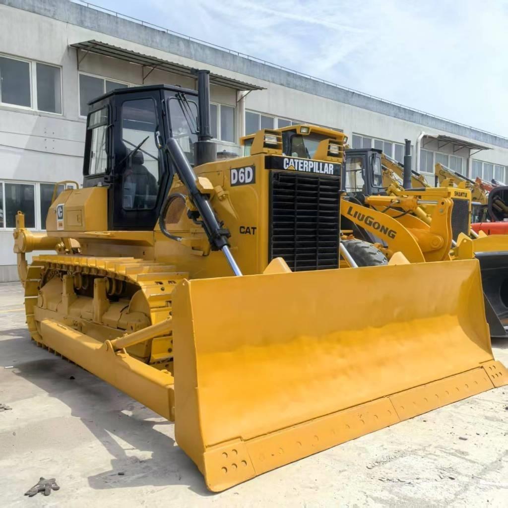 CAT D 6 D Гусеничные бульдозеры