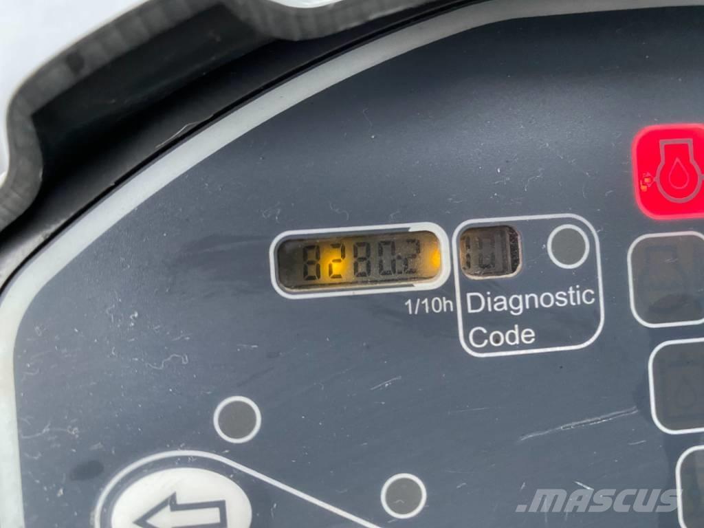 Hamm HD 10 VV Катки тротуарные