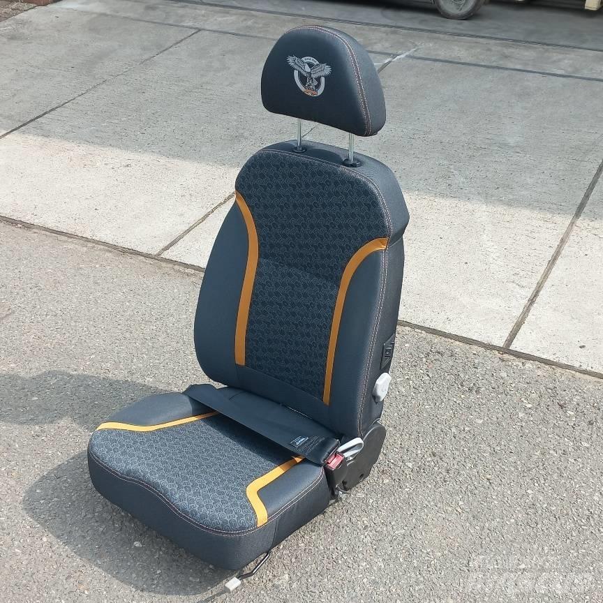 CASE CX210E stoel Кабины и интерьер