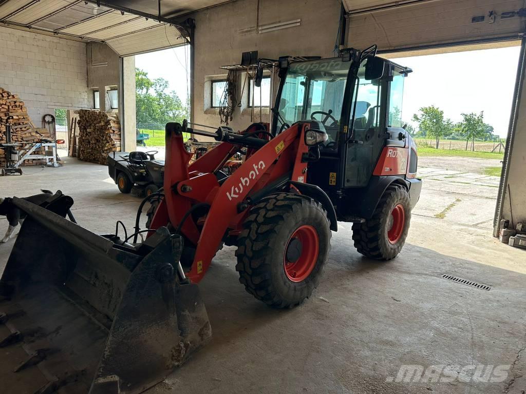 Kubota R 070 WT QC Фронтальные погрузчики
