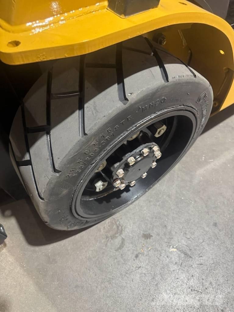 CAT 2C 6000 Другие складские механизмы