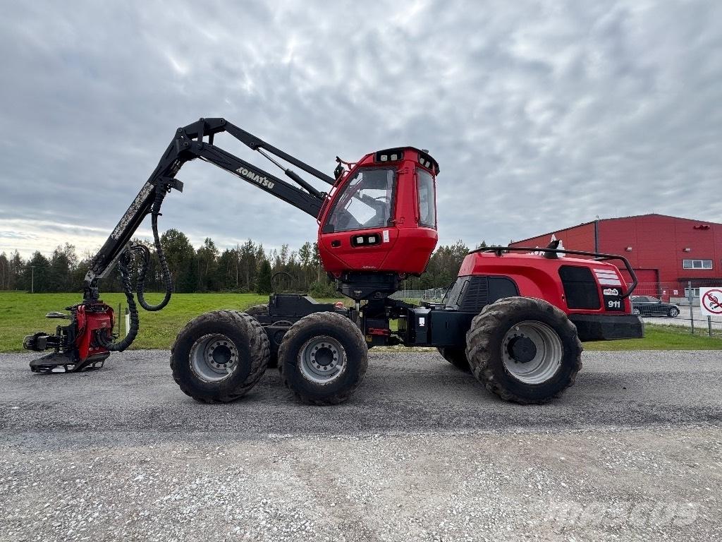 Komatsu 911 Харвестеры