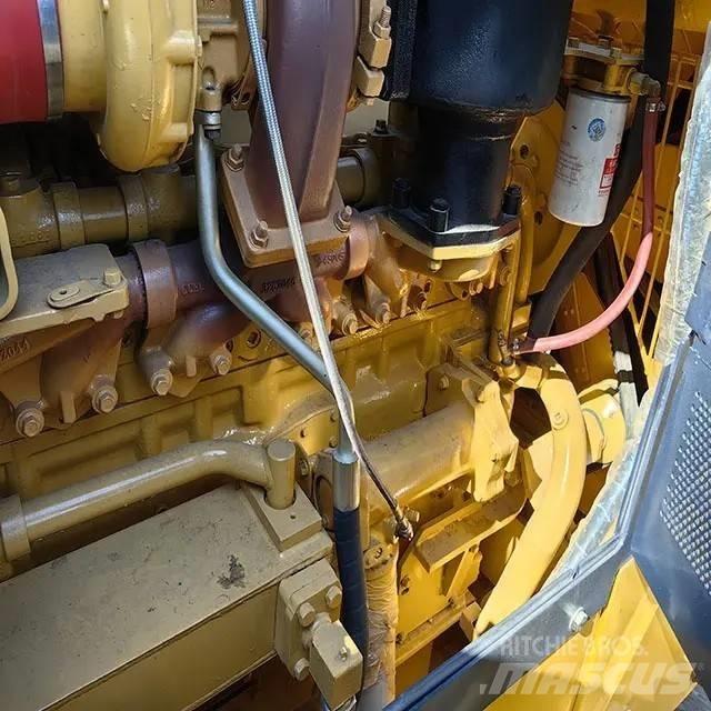 Shantui SD 22 Гусеничные бульдозеры