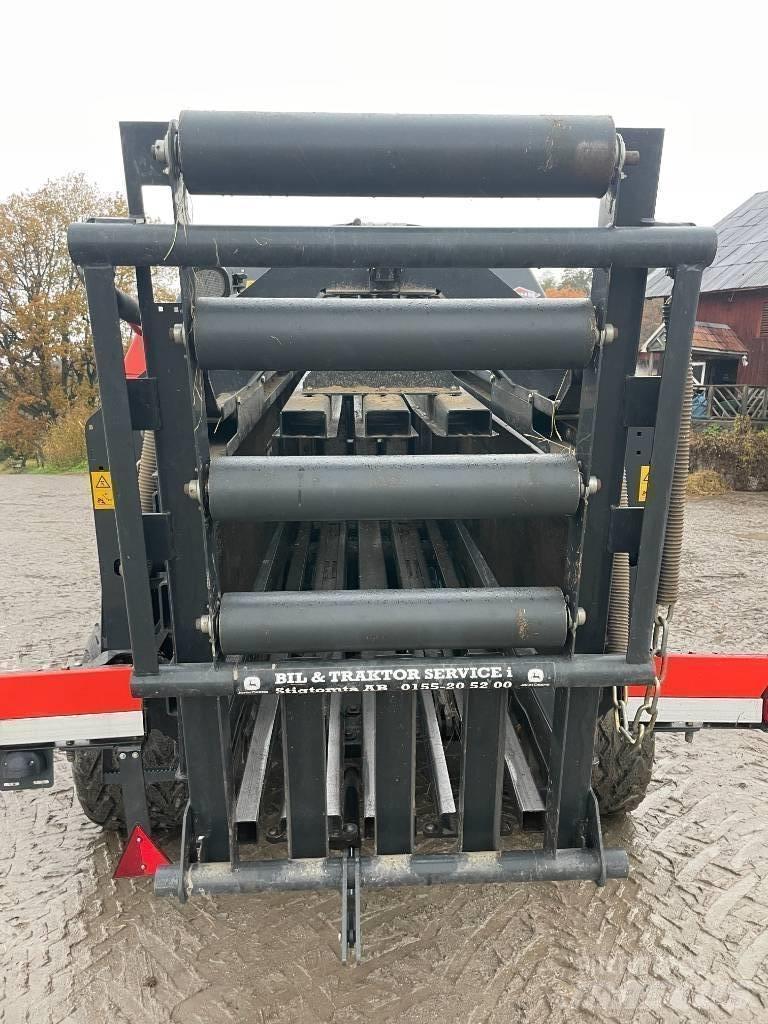 Kuhn LSB 890 Тюковые пресс-подборщики