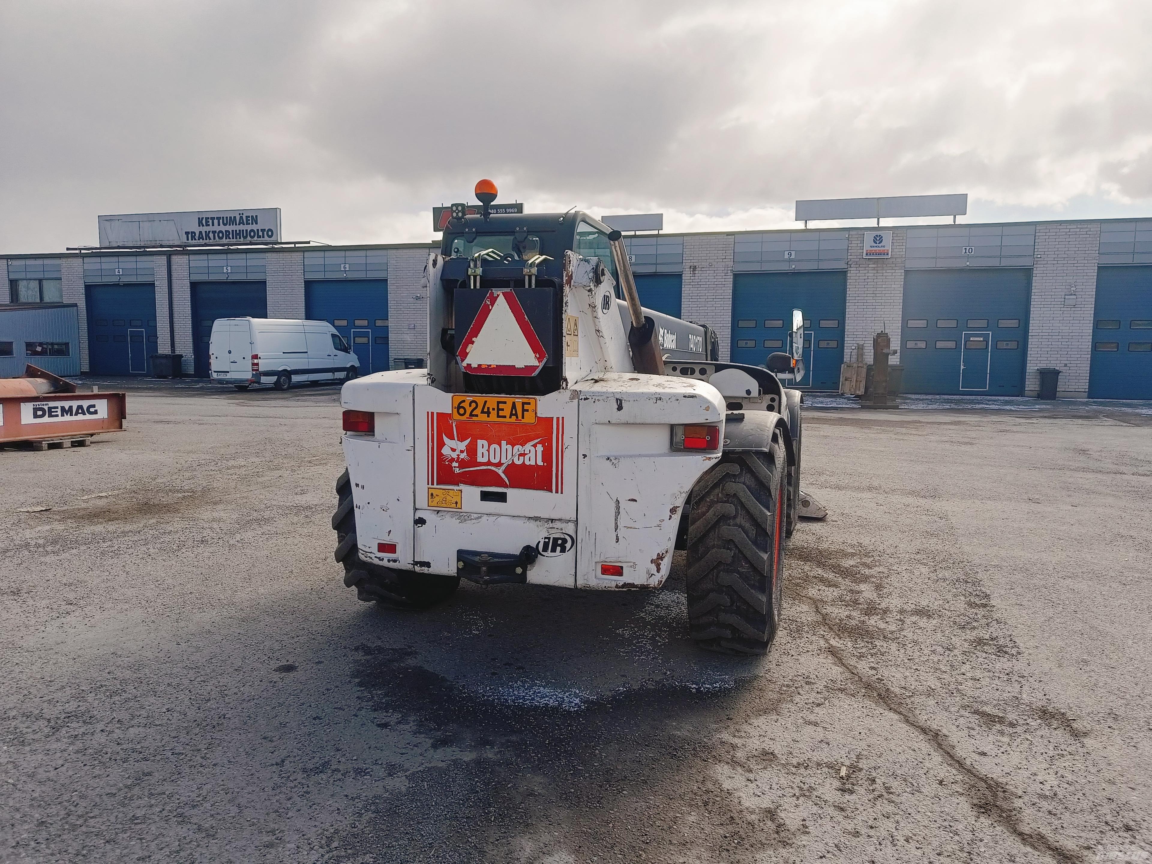 Bobcat T 40.170 Телескопические погрузчики