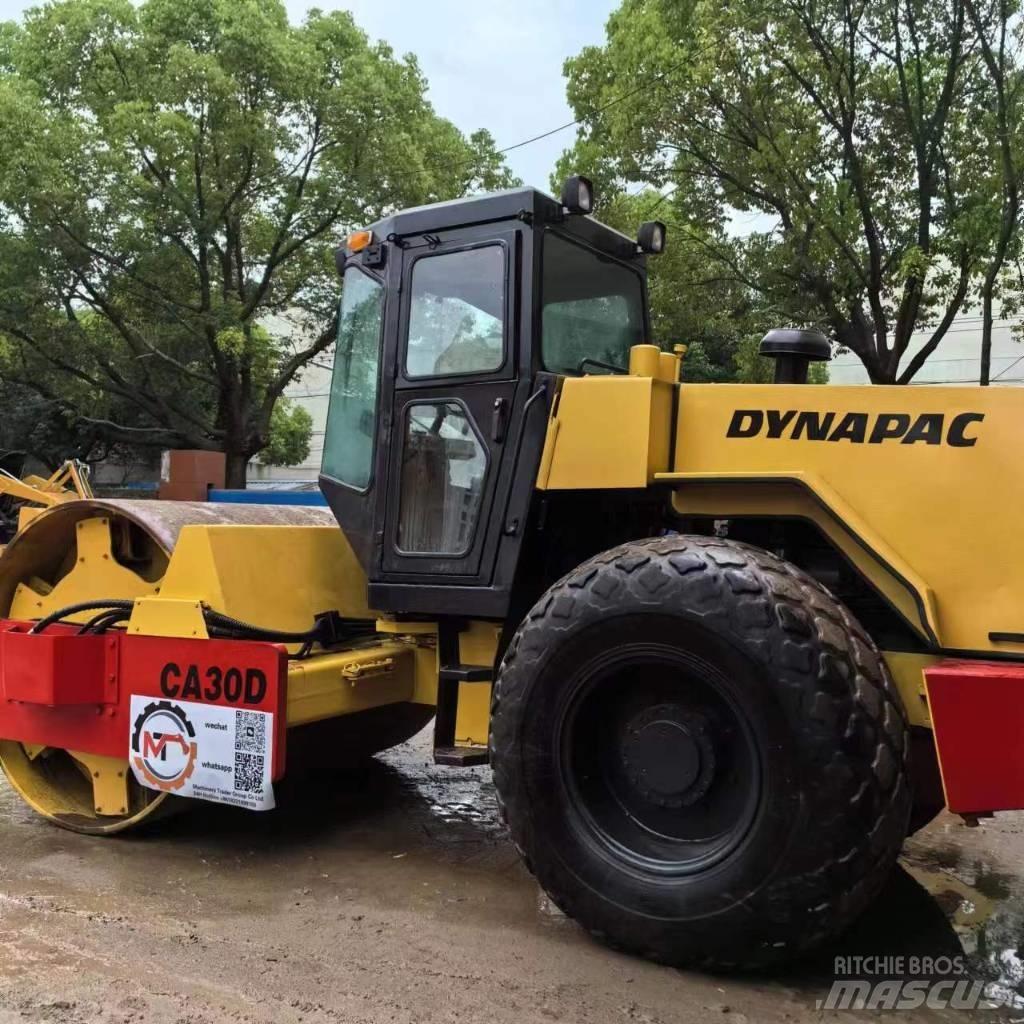 Dynapac CA 30 D Грунтовые катки