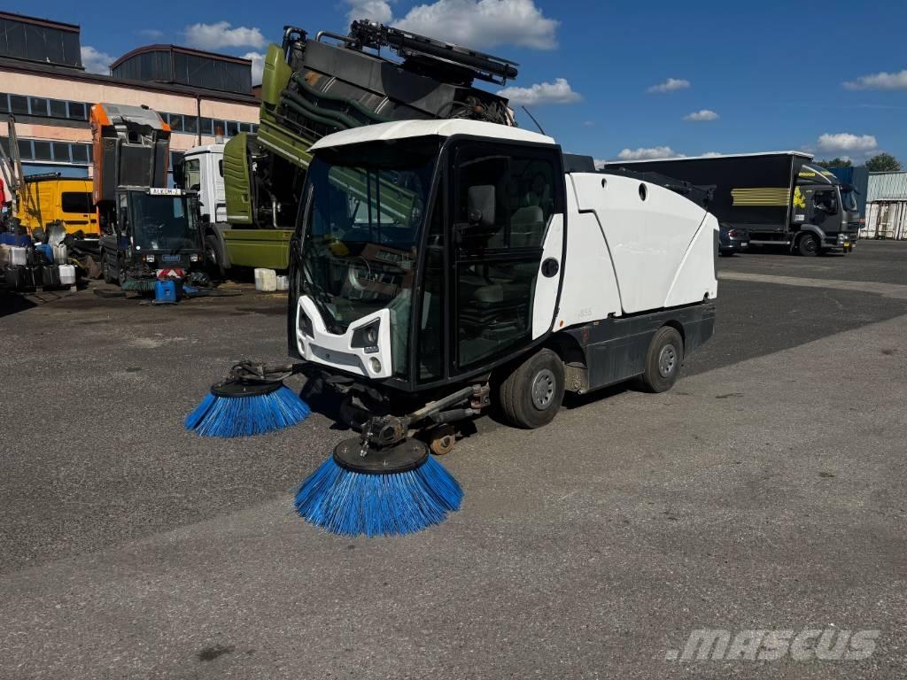 Johnston C 201 Вакуумные уборочные машины