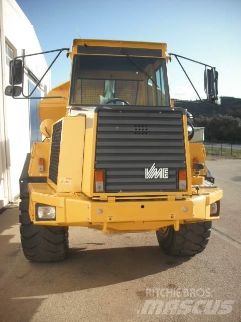 Volvo A 25 C   4x4 Шарнирно-сочленённые самосвалы