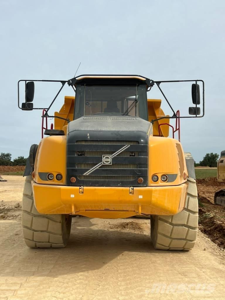 Volvo A 40 E Шарнирно-сочленённые самосвалы