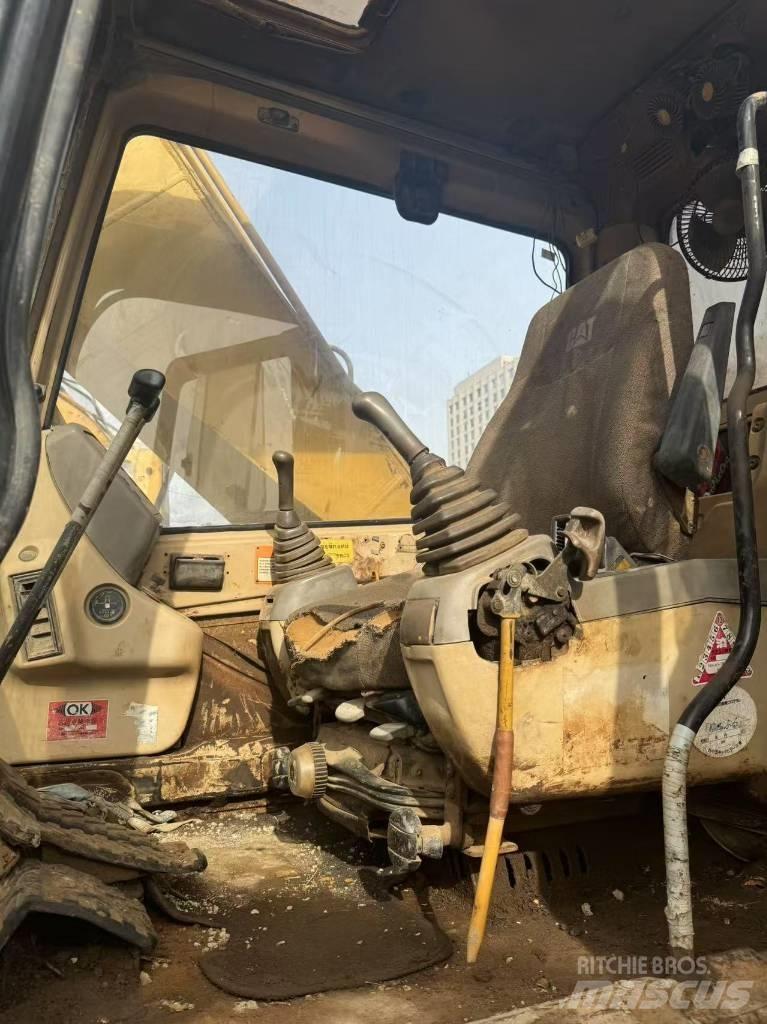 CAT 320 B L Гусеничные экскаваторы