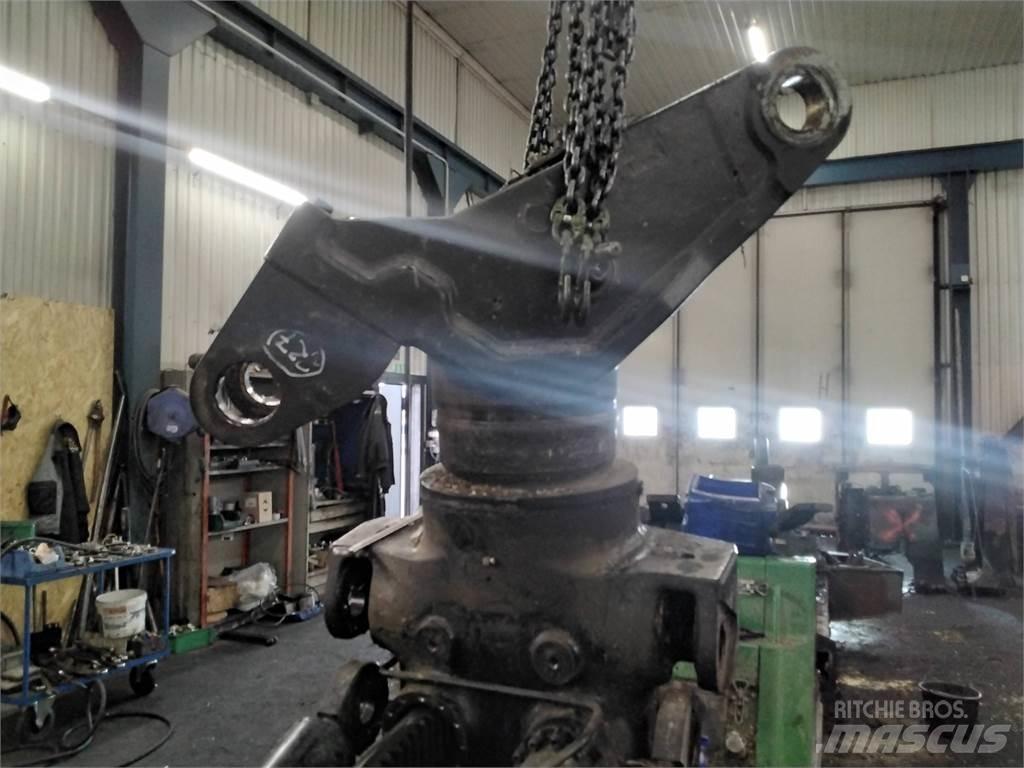 John Deere CH9 Манипуляторы для харвестеров