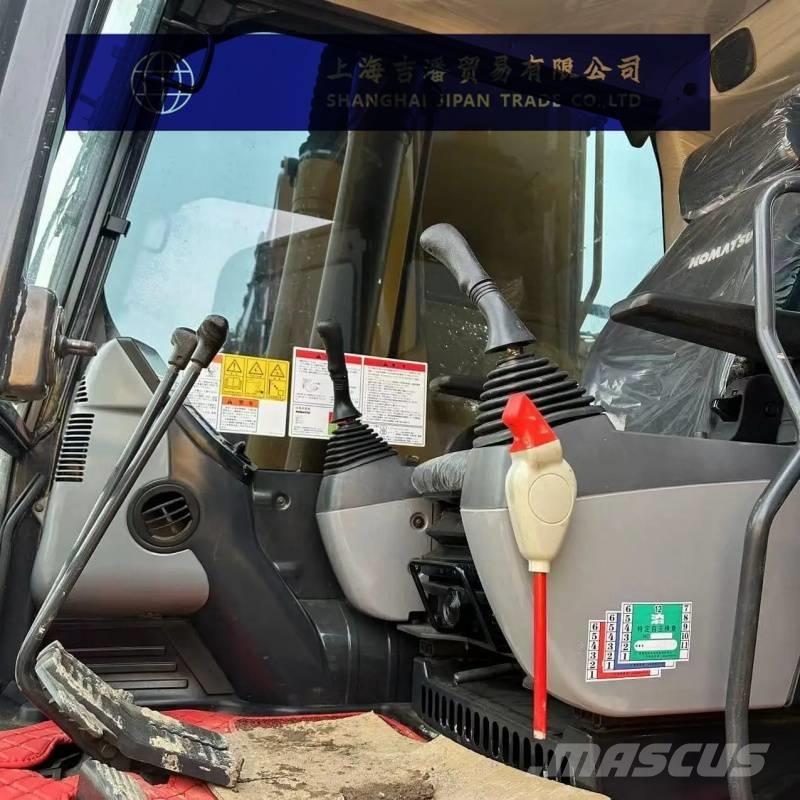 Komatsu PC 220 Гусеничные экскаваторы