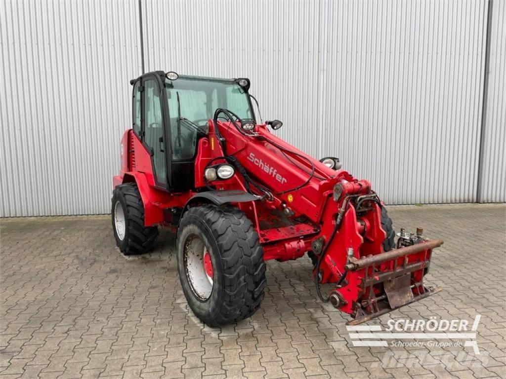 Schäffer 8610 T Фронтальные погрузчики