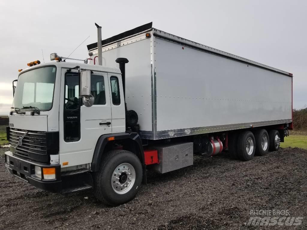 Volvo FL7 Ассенизаторские машины