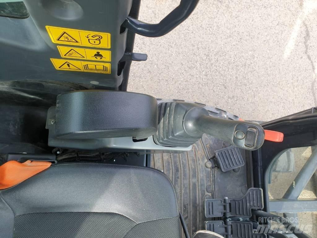 Kubota KX 042-4A Мини-экскаваторы