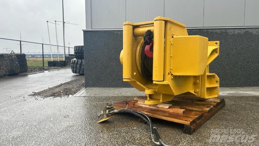 CAT D 7 G Трелёвочные лебедки