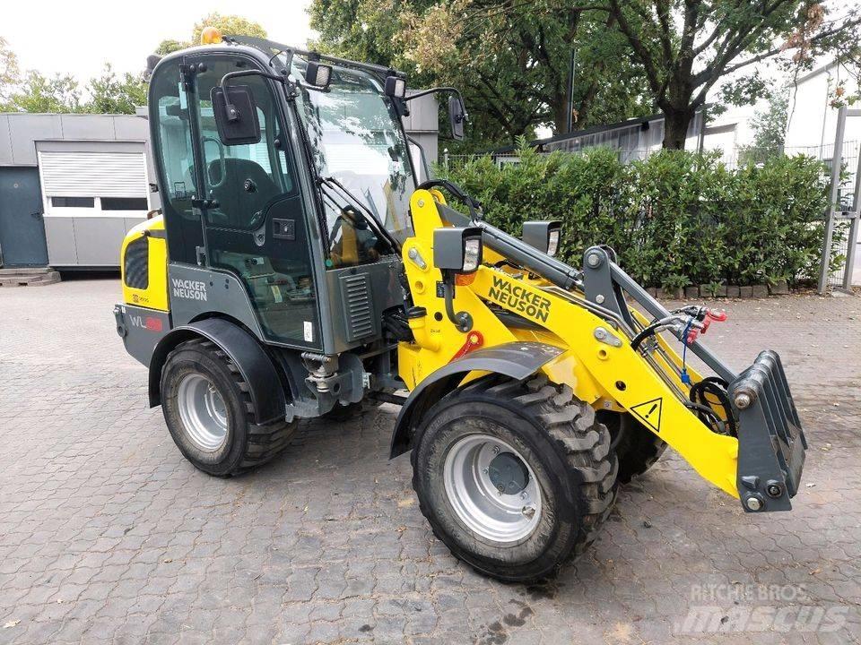 Wacker Neuson WL28 Фронтальные погрузчики
