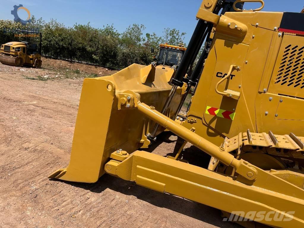 CAT D 8 R Гусеничные бульдозеры