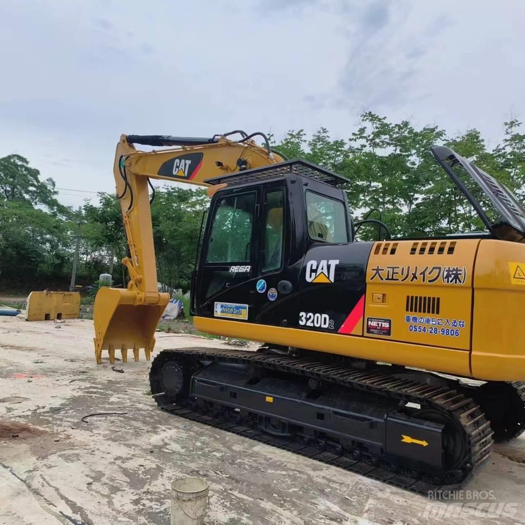 CAT 320D2 Гусеничные экскаваторы
