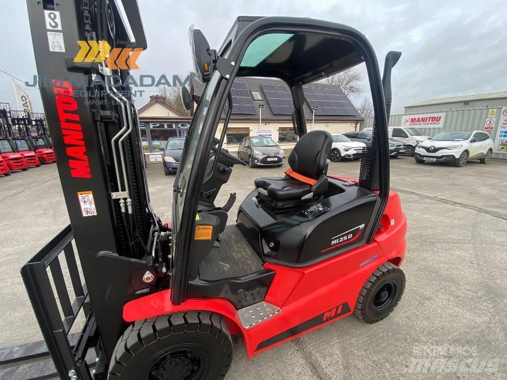 Manitou MI 25 D Дизельные погрузчики