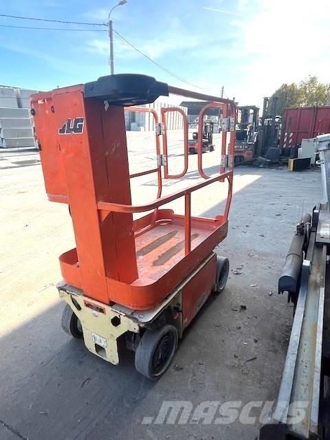 JLG 1230 ES Вертикальные мачтовые подъемники