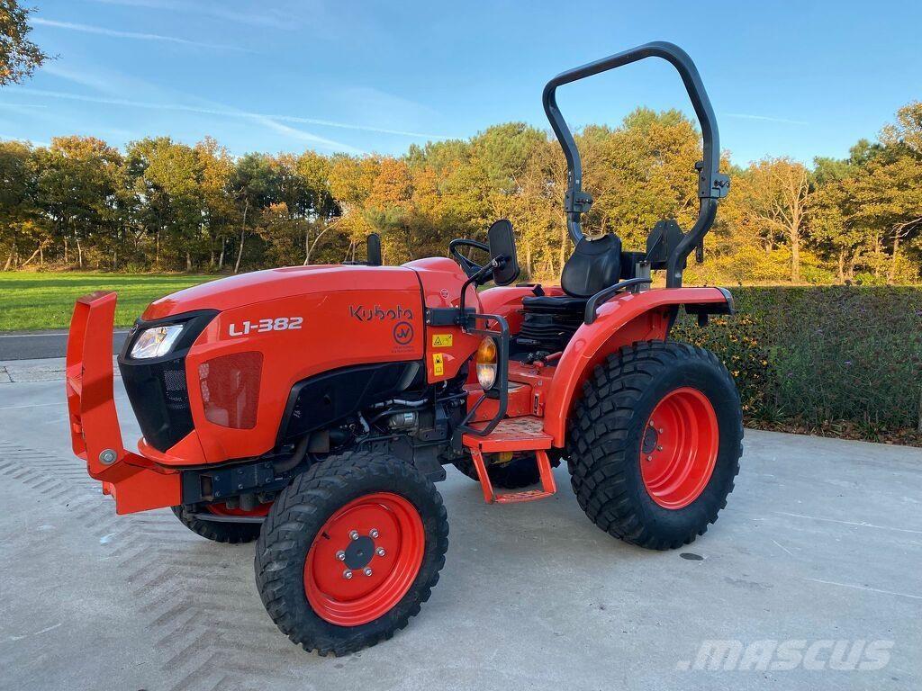 Kubota L1-382 Трактора