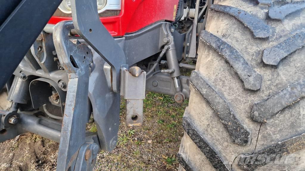 Massey Ferguson 7724 Трактора